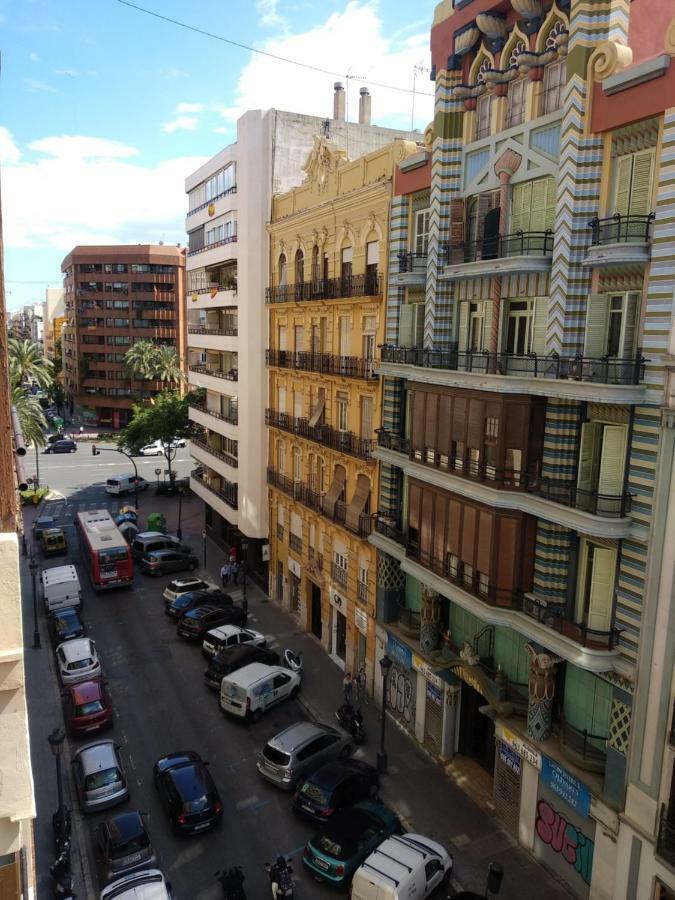 Km0 Centro Ciudad Apartment Valencia Luaran gambar