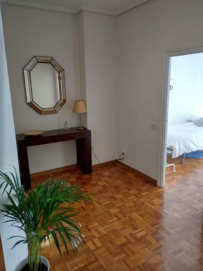 Km0 Centro Ciudad Apartment Valencia Luaran gambar