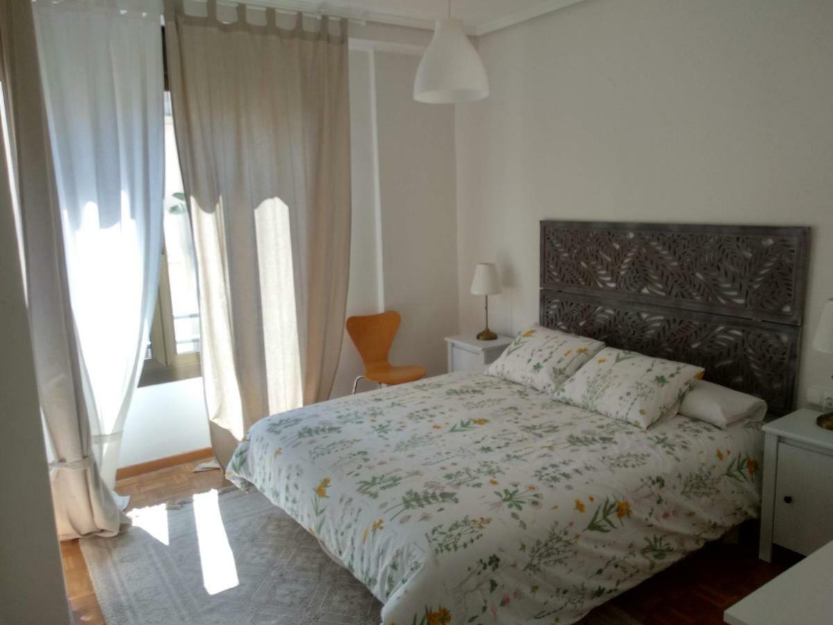 Km0 Centro Ciudad Apartment Valencia Luaran gambar